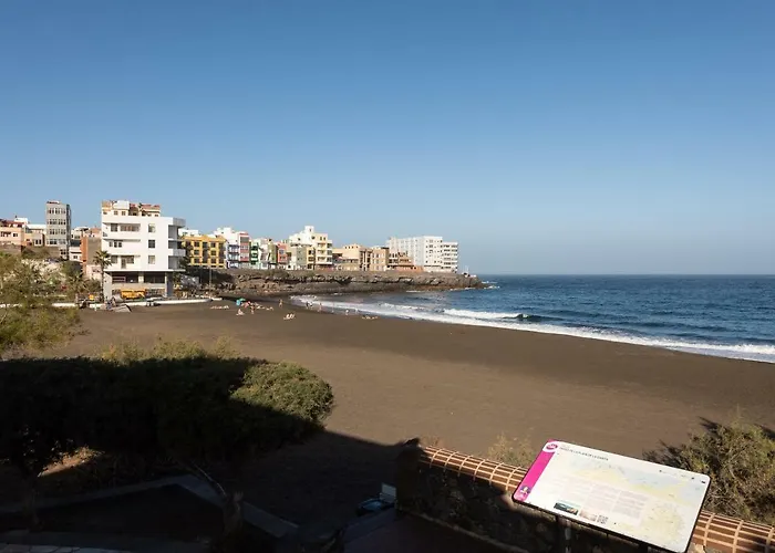 First Line Of The Hébergement de vacances La Garita